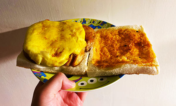 蕉ㄚ吐司 炸薯蛋三明治