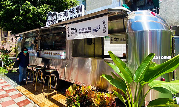 UMAI沖繩飯糰 餐車