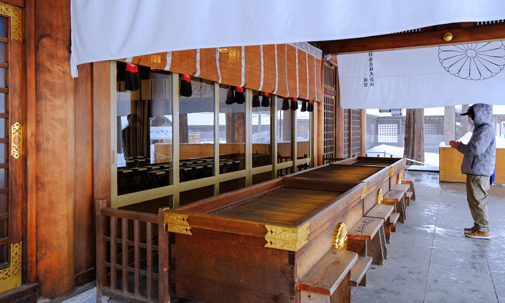 北海道神宮 拜殿參拜方式