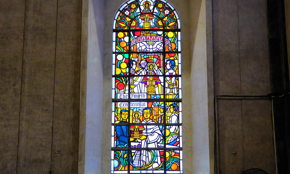 聖嬰大教堂 彩繪玻璃