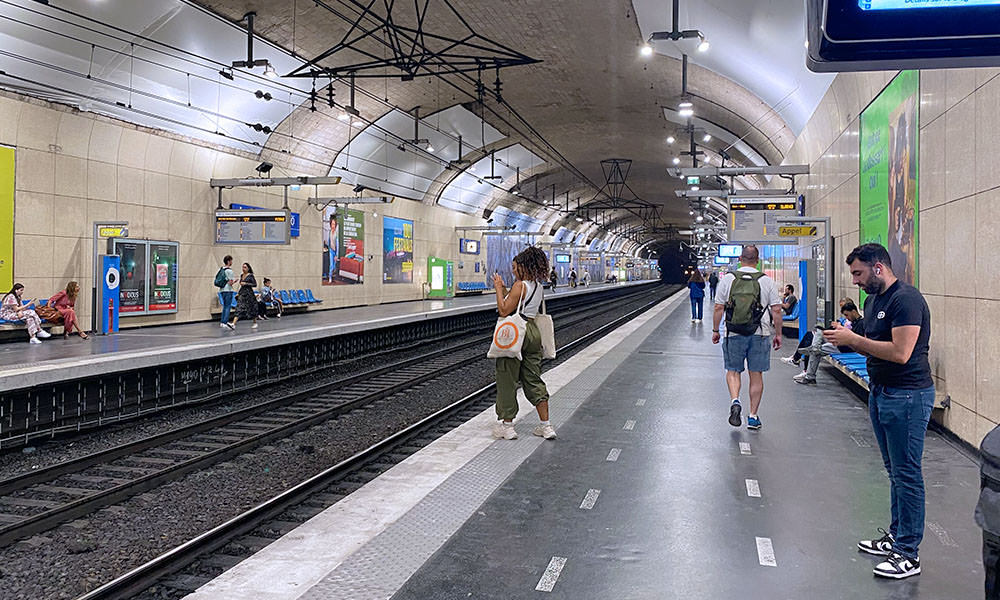 巴黎地鐵月台