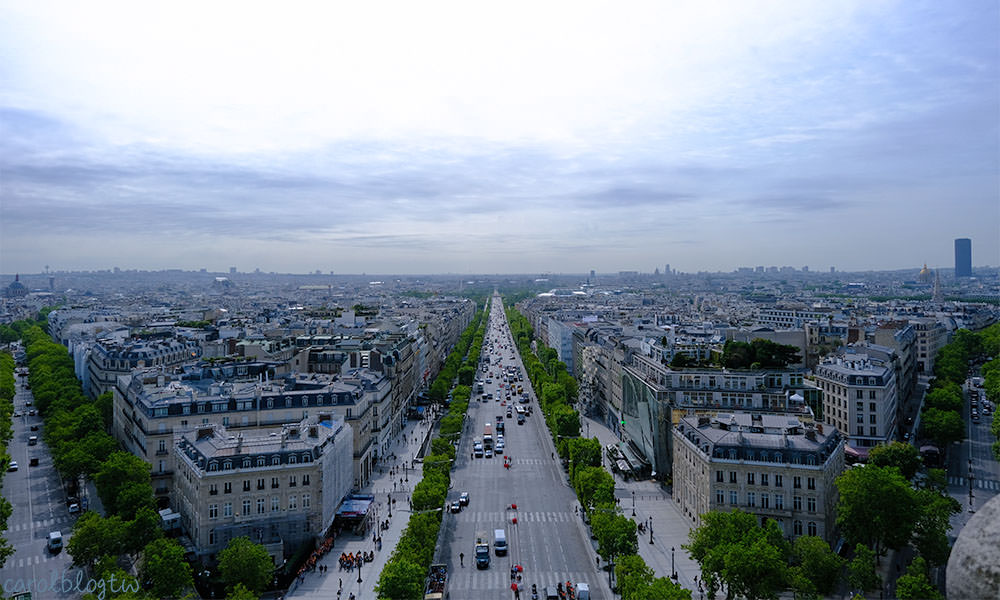 巴黎自由行 凱旋門眺望香榭大道