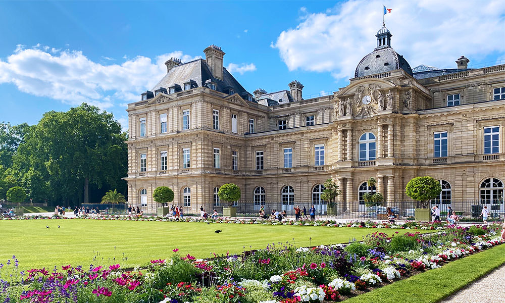 盧森堡公園內的盧森堡宮