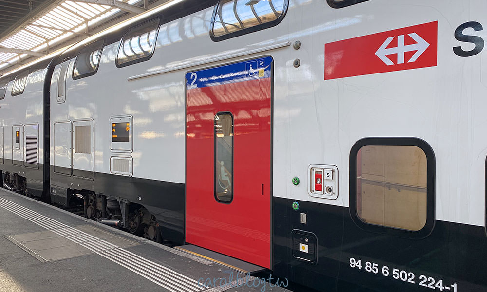 瑞士火車二等艙標示
