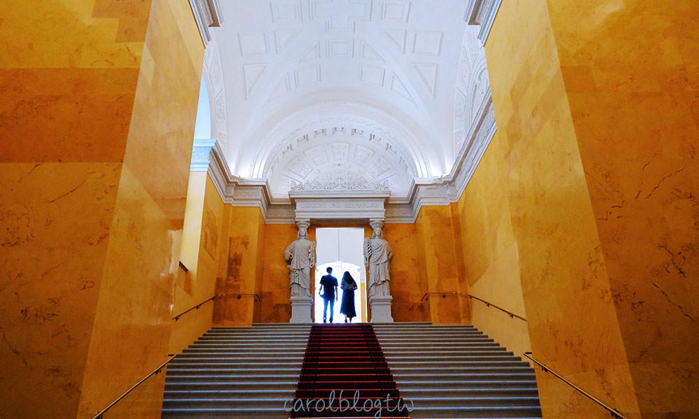 慕尼黑王宮黃色樓梯