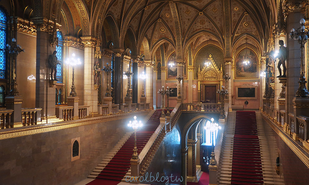匈牙利國會大廈主樓梯
